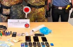 Vergiate (Varese), “pusher” con fucile a pompa e colpo in canna: arrestato