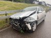 Alkohol, Regen und ein junger Fahrer: ein gefährliches Gemisch auf der A1