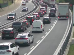 Ondata di vetturali in direzione sud, al San Gottardo solite code in doppia cifra