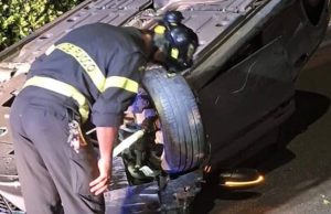 Como: auto si ribalta sulla via Per Brunate, quasi illeso il conducente