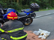Lonate Pozzolo (Varese): collisione auto-moto, 64enne finisce in ospedale