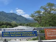 Colpo di stiletto / Carenza di acqua, a Maggia l’invito al risparmio è… ricorsivo