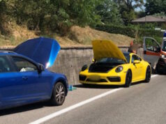 Varese, collisione “a tre” sulla Nordlacuale: due persone in ospedale